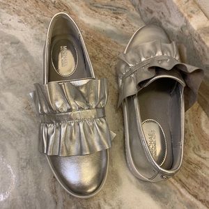 Michael kors Silver metallic leather sneakers. Mismatch sizes